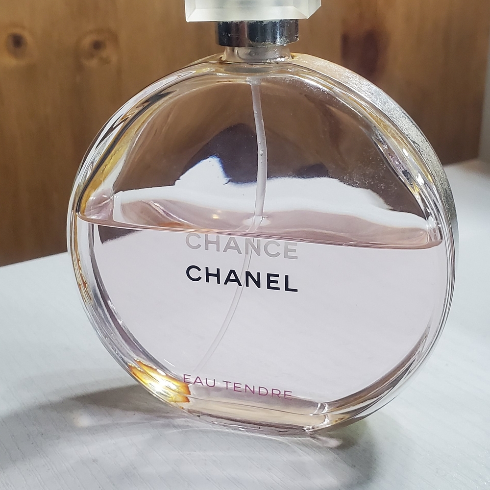 CHANEL Chance Eau Tendre Light Pink Fragrance